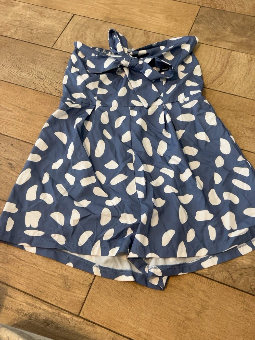 SHEIN Blue & White Abstract Print Tie-Back Romper Size Medium